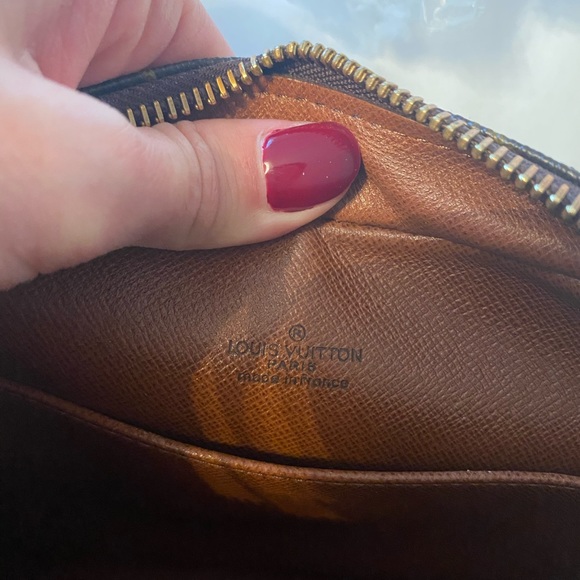 SOLD ❤️Authentic Louis Vuitton Compiegne 23 - Picture 8 of 9